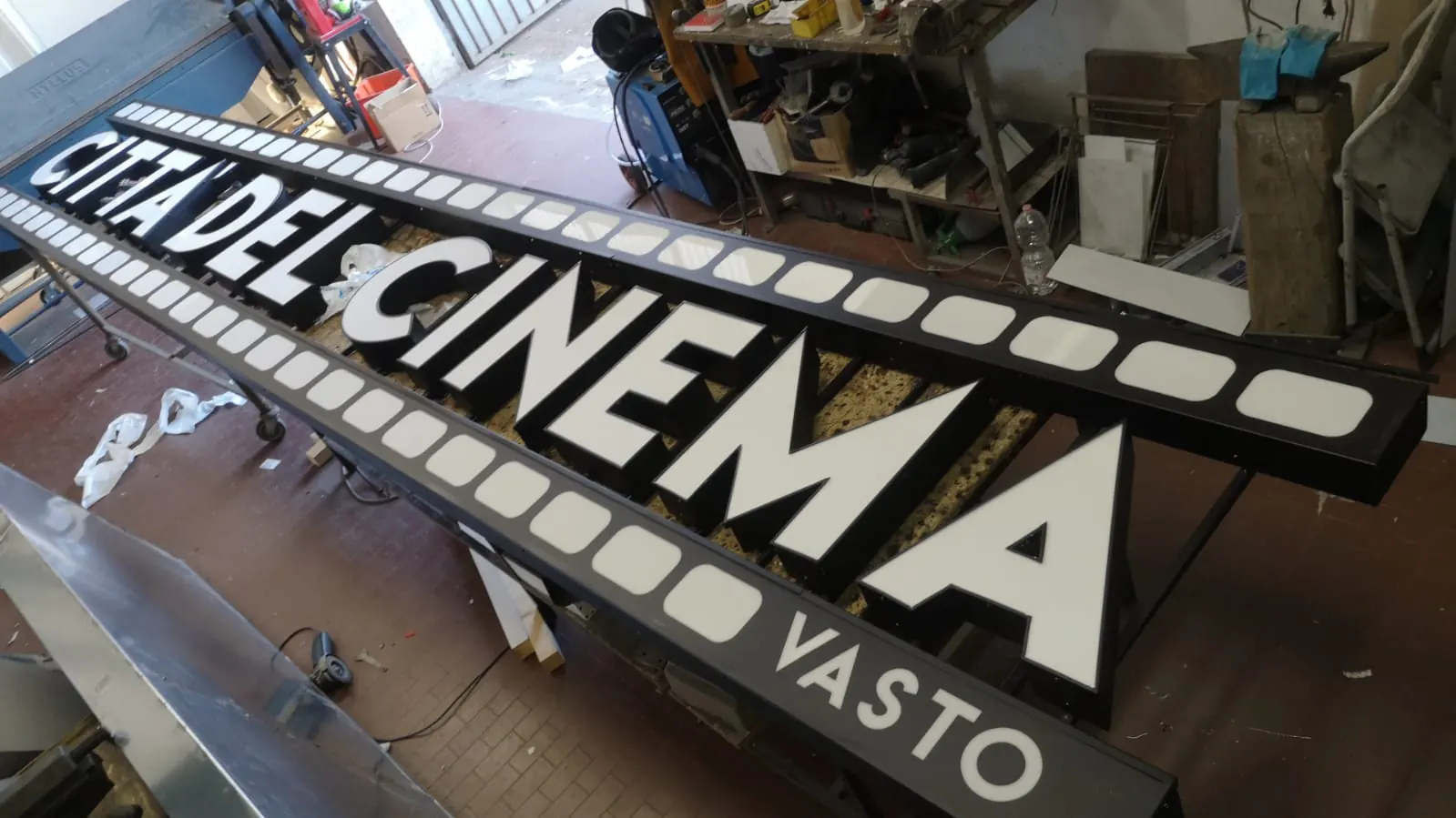 Lettere scatolate Cinema in laboratorio