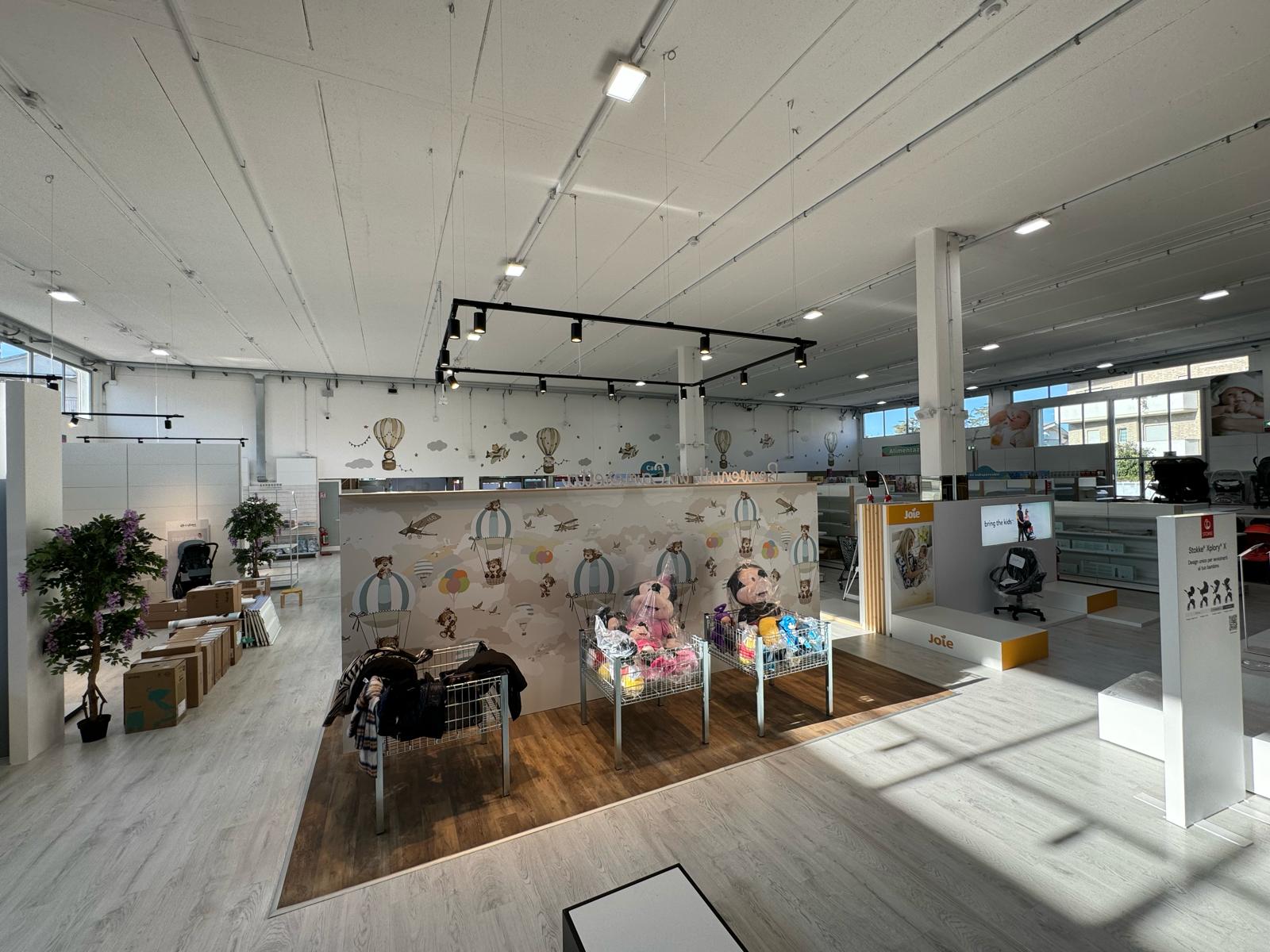 Vista panoramica dell'allestimento grafico Babyin